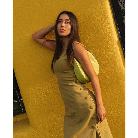 NWT Womens Sayuri Chartreuse Green Button Side Sleeveless Midi Dress - Picture 13 of 13